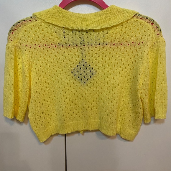 Tops - Picture 4 of 16